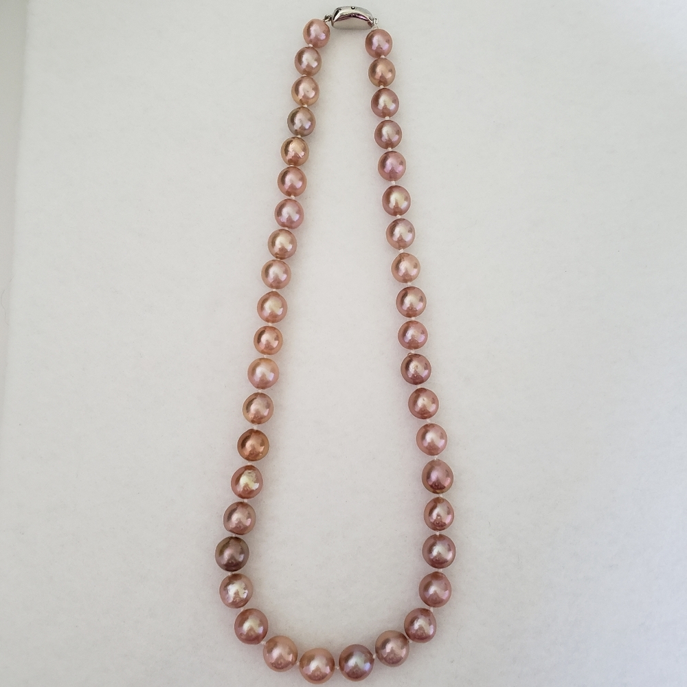 REAL 10mm Lavender Pearl Necklace - Picture 6 of 8